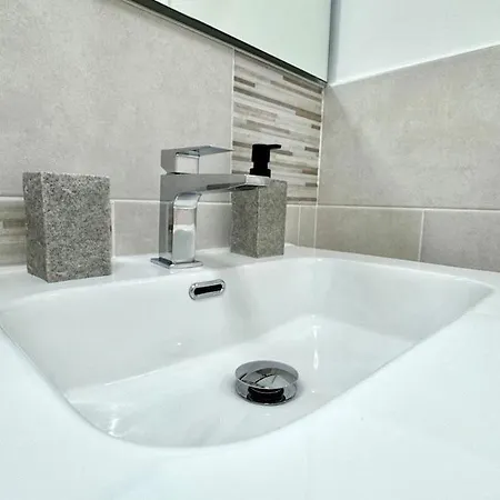 شقة Maisongiusy Di Sheila- Proche Centre - Clim - Wifi